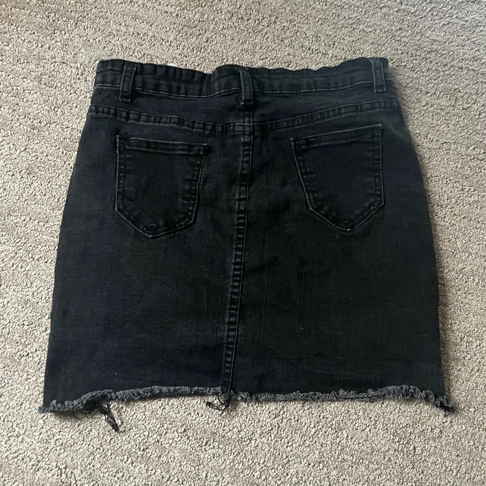 Black denim - high waisted skirt with distressed hem